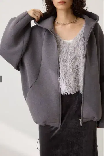 [ 새상품급 ] 아줄바이마우지 형태 종이상자 후드티