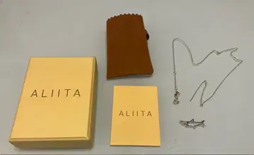 ALIITA 상어 모티브 목걸이