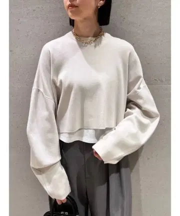 Mila Owen 긴팔 숏 기장 니트 탱크탑 세트