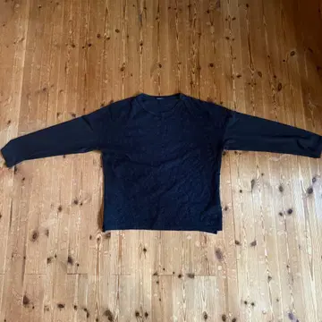 TAAKK 블랙 긴팔 티셔츠 페이즐리 사이즈 2