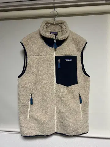 [ 새상품급 ] Patagonia 레트로X 베스트 M 사이즈