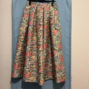 꽃무늬 플레어 롱 스커트