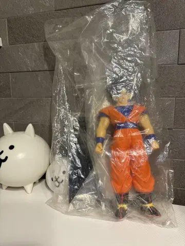 드래곤볼 손오공 피규어 약 30cm 상자 없음