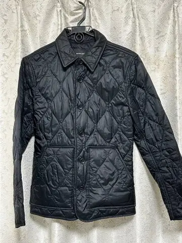 BANANA REPUBLIC 블랙 퀼팅 자켓