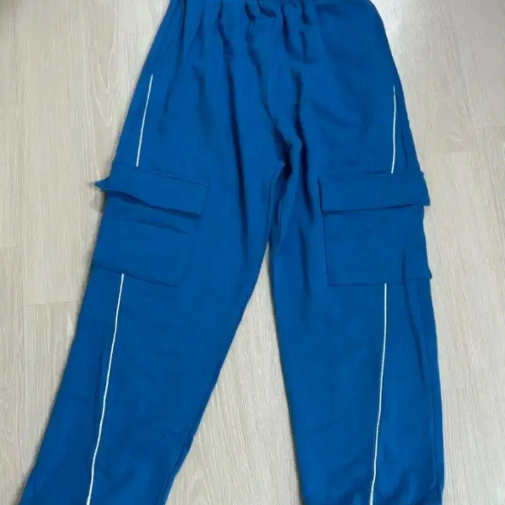 New unisex blue training cargo pants