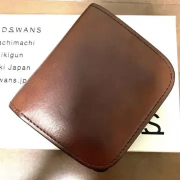 [ 오늘 한정 가격 ] WILDSWANS / CASA 다크 스테인 카사