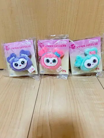 TWICE LOVELYS 봉제 인형 헤어핀 GiGO 한정판 MISAMO