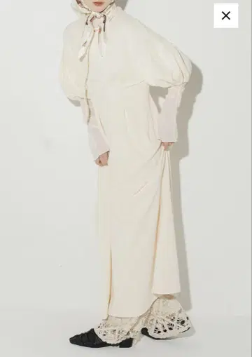 Eaphi waist tuck volume ribbon onepiece