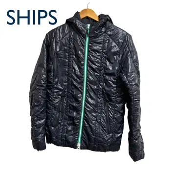 새상품급 SHIPS Thermore 블랙 다운 자켓 후드 부착