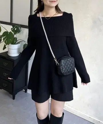 프로즈 베일 오프숄더 페플럼 니트 M 블랙