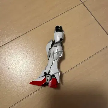 건담 프라모델 LEG 오른발만 (RG 1/144 윙건담 제로)