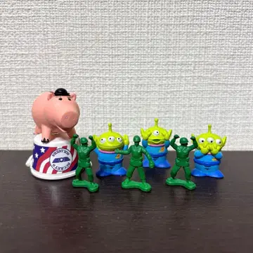 토이스토리 포크찹 햄 리틀그린멘 그린아미
