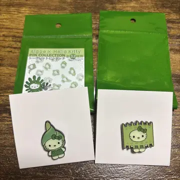 일본관 Algae x Hello Kitty 핀 배지 2세트