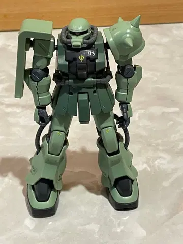 HG HGUC 1/144 자쿠 II F2형 완성품