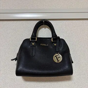 FURLA 블랙 핸드백