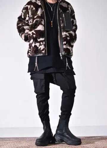 립 반 윙클 Cross Cargo Pants