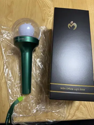Mrs.GREEN APPLE MGA Official Light Stick