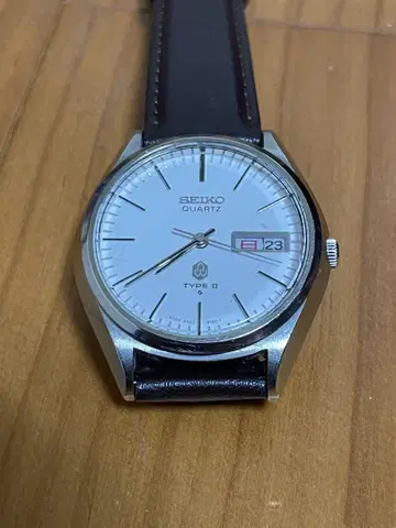 SEIKO TYPE II 쿼츠 손목시계