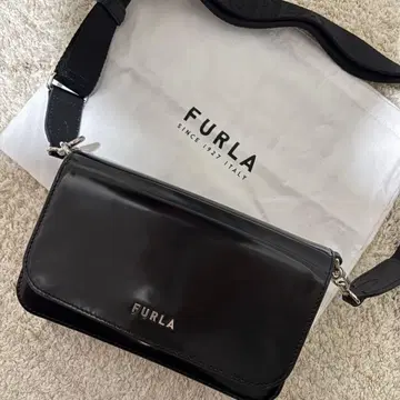 [ 새상품급 ] FURLA 숄더백 스프렌디다 미니 숄더 블랙