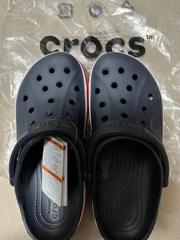 crocs 네이비 클로그 샌들 사이즈 8 (W10)