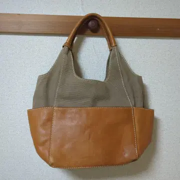 캔버스와 가죽 토트백