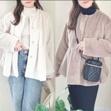 미사용 새상품 택 포함 시마무라 퍼 페플럼 자켓 아이보리 노카라