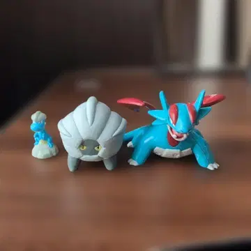 포켓몬 피규어 입체도감 아공 이어롭 한카리아스