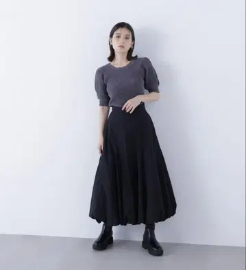 블랙 플레어 벌룬 스커트