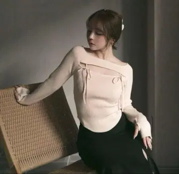 andmary Bebe knit tops Ivory