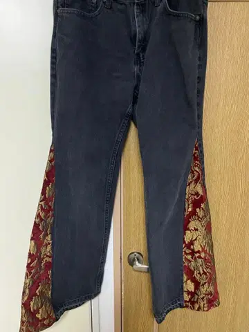 구제 의류 데님 플레어 데님 플레어 팬츠 리메이크 데님 유일무이 의류