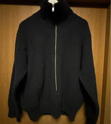 YOKE 3/4 Front Zip Highneck Rib Sweater