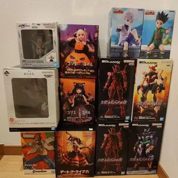 헌터x헌터, 건담, 체인소 맨, 리코리스, 외 피규어 세트