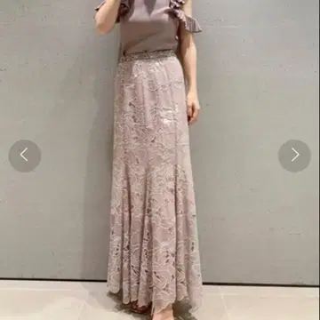 SNIDEL(스나이델) 커팅 레이스 머메이드 스커트