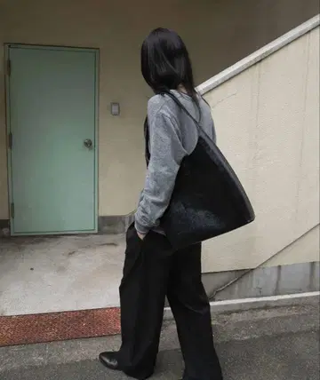 택 포함 새상품 OHOTRO Beetle Bag 블랙