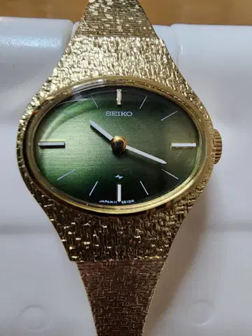 SEIKO 세이코 빈티지 수동 와인딩 손목시계 여성용 작동 중