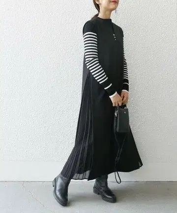 새상품급 ships any 저리 멜톤 사이드 플리츠 원피스
