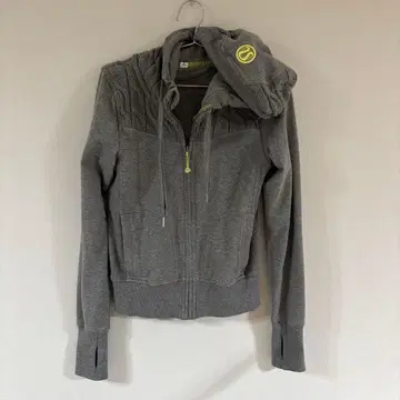 룰루레몬 애슬레티카 그레이 후드티 사이즈 4