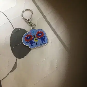 미야쿠미야쿠 키링