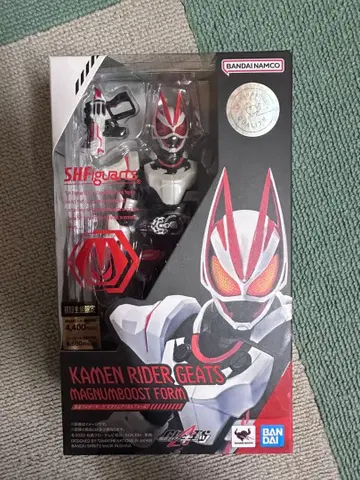 SHFiguarts 가면라이더 기츠 매그넘 부스트 폼