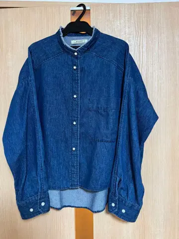 BLANC basque 블랑바스크 펄 버튼 데님 셔츠 블루 38