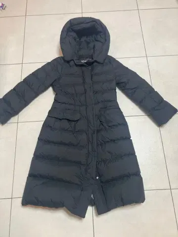 UNIQLO 울트라 라이트 다운 M 블랙