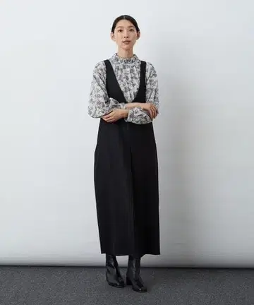 로와지르 울 사키소니 오버롤 스커트