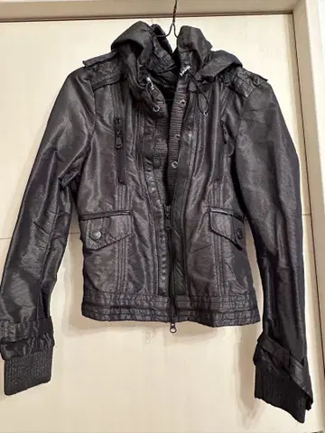 CHELSEA GARB 나일론 블루종 라이더 자켓 후드