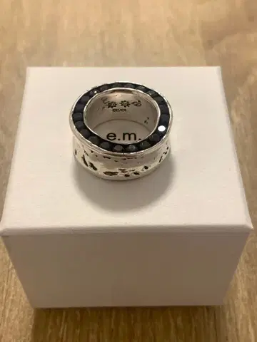 e.m. 이엠 사이드 지르코니아 매립 반지 11호