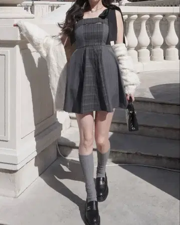 ribbon shoulder check circular onepiece