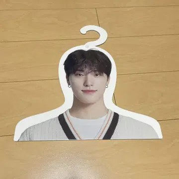 SEVENTEEN 디노 행거