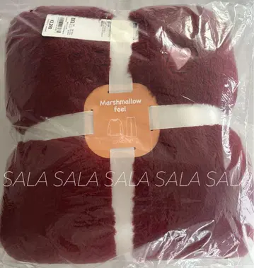 택 포함 미사용 새상품 GU 지유 마쉬멜로우 필 크루넥 세트 3XL