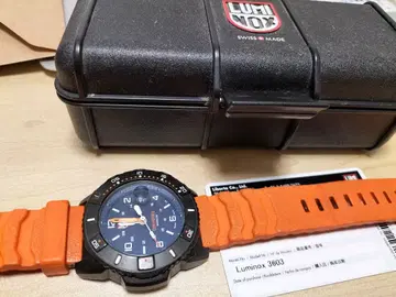 Luminox 3603 오렌지 실리콘 손목시계[협의 대환영!]