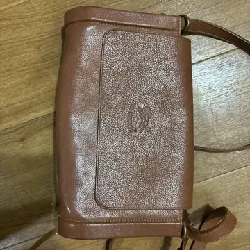 일비종떼 브라운 숄더백