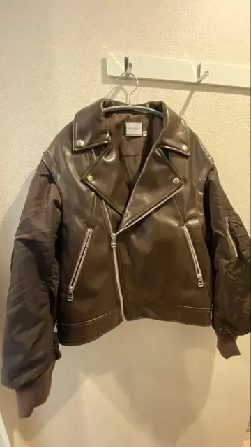 MOUSSY 브라운 라이더 자켓 사이즈 2